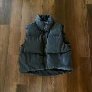 ZUMIEZ PUFFER VEST
